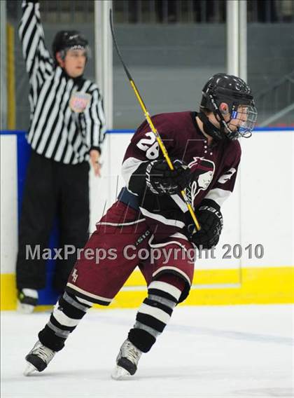 Thumbnail 3 in North Haven @ Glastonbury (CIAC Division 1 First Round) photogallery.