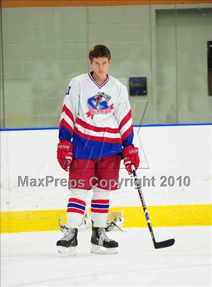 Thumbnail 3 in North Haven @ Glastonbury (CIAC Division 1 First Round) photogallery.