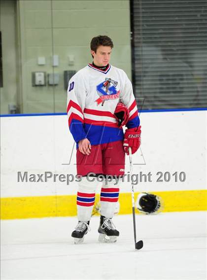 Thumbnail 3 in North Haven @ Glastonbury (CIAC Division 1 First Round) photogallery.