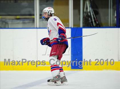Thumbnail 2 in North Haven @ Glastonbury (CIAC Division 1 First Round) photogallery.