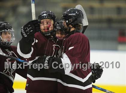 Thumbnail 3 in North Haven @ Glastonbury (CIAC Division 1 First Round) photogallery.
