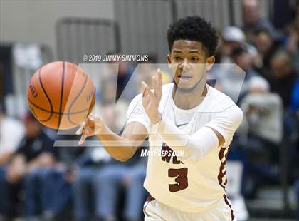 Thumbnail 1 in Belleville West vs. Simeon photogallery.