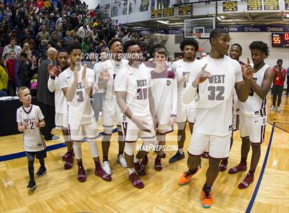 Thumbnail 2 in Belleville West vs. Simeon photogallery.
