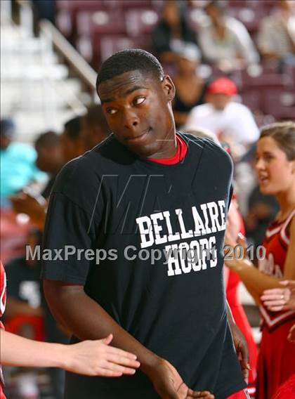 Thumbnail 1 in Bellaire vs. Bush (Texas 5A Regional Final) photogallery.