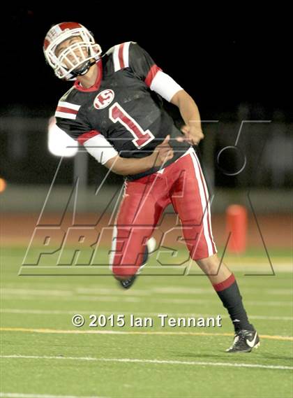 Thumbnail 1 in La Serna vs. Paramount (CIF SS Playoffs) photogallery.