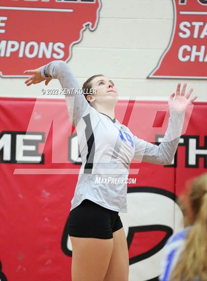Thumbnail 2 in Lakeland vs Rochester (Chippewa Valley Tournament) photogallery.