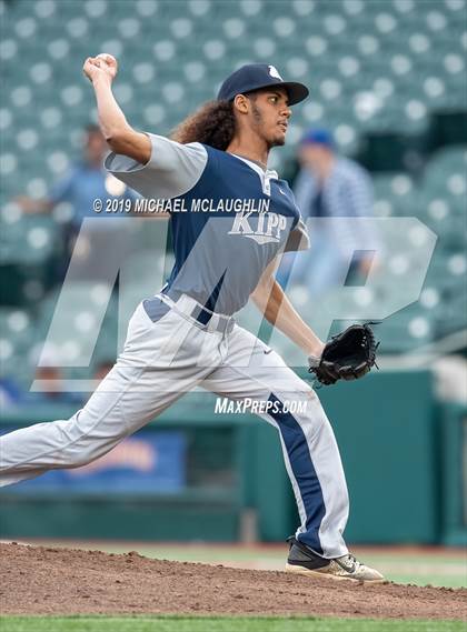 Thumbnail 2 in Collaborative Education vs. KIPP NYC College Prep (PSAL Section 12 A Final) photogallery.