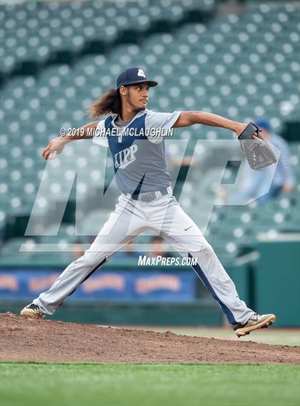 Thumbnail 3 in Collaborative Education vs. KIPP NYC College Prep (PSAL Section 12 A Final) photogallery.
