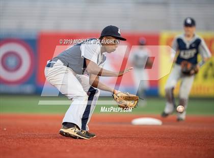 Thumbnail 3 in Collaborative Education vs. KIPP NYC College Prep (PSAL Section 12 A Final) photogallery.