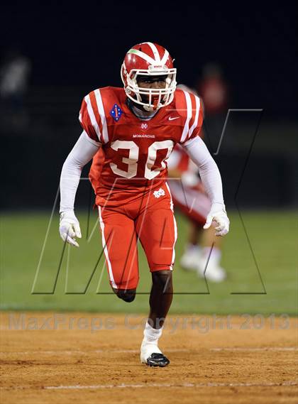 Thumbnail 3 in Servite @ Mater Dei photogallery.