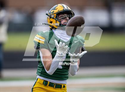 Thumbnail 1 in Hudsonville @ Howell (MHSAA  Div 1 Reg 1 Final) photogallery.