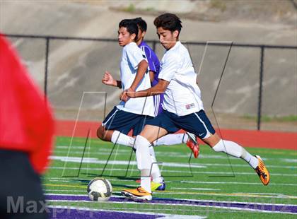Thumbnail 1 in Southwest vs. University City (Grossmont Holiday Tournament) photogallery.
