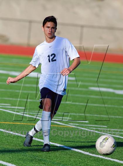 Thumbnail 2 in Southwest vs. University City (Grossmont Holiday Tournament) photogallery.