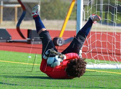 Thumbnail 1 in Southwest vs. University City (Grossmont Holiday Tournament) photogallery.