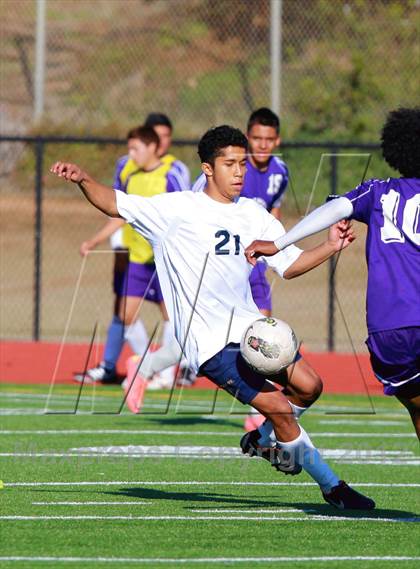 Thumbnail 3 in Southwest vs. University City (Grossmont Holiday Tournament) photogallery.