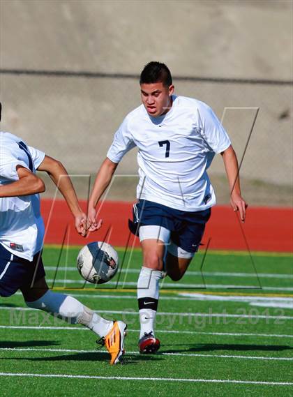 Thumbnail 3 in Southwest vs. University City (Grossmont Holiday Tournament) photogallery.