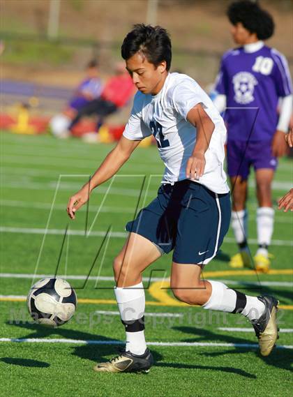 Thumbnail 1 in Southwest vs. University City (Grossmont Holiday Tournament) photogallery.