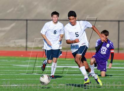 Thumbnail 2 in Southwest vs. University City (Grossmont Holiday Tournament) photogallery.