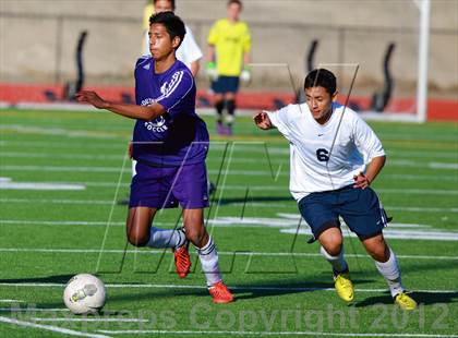 Thumbnail 2 in Southwest vs. University City (Grossmont Holiday Tournament) photogallery.