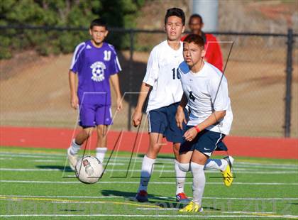 Thumbnail 2 in Southwest vs. University City (Grossmont Holiday Tournament) photogallery.