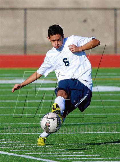 Thumbnail 2 in Southwest vs. University City (Grossmont Holiday Tournament) photogallery.