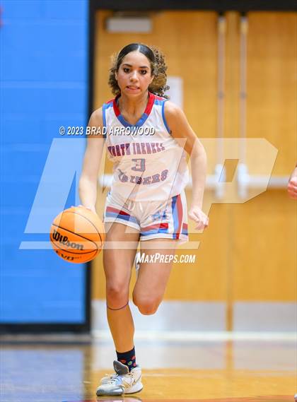 Thumbnail 1 in Davie @ North Iredell photogallery.