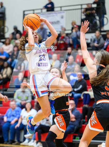 Thumbnail 1 in Davie @ North Iredell photogallery.