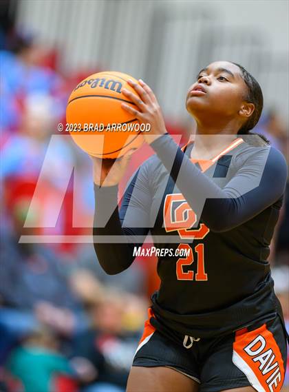 Thumbnail 3 in Davie @ North Iredell photogallery.