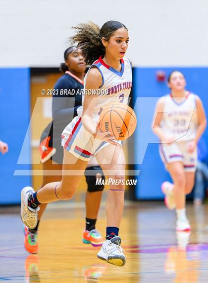 Thumbnail 2 in Davie @ North Iredell photogallery.