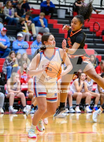 Thumbnail 2 in Davie @ North Iredell photogallery.