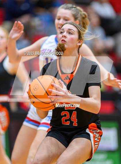 Thumbnail 1 in Davie @ North Iredell photogallery.