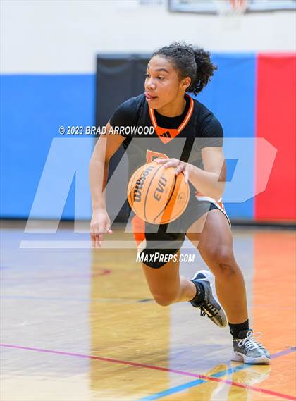 Thumbnail 1 in Davie @ North Iredell photogallery.