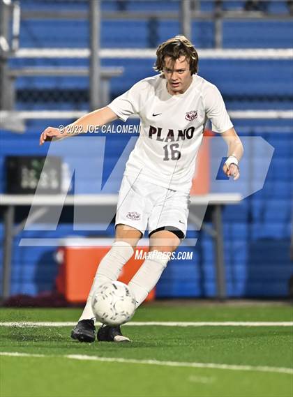 Thumbnail 3 in Plano vs Seven Lakes (UIL 6A Boys Soccer State Semifinal) photogallery.