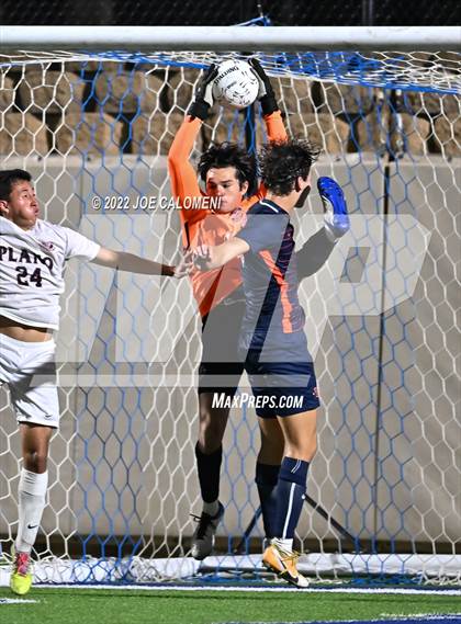 Thumbnail 3 in Plano vs Seven Lakes (UIL 6A Boys Soccer State Semifinal) photogallery.