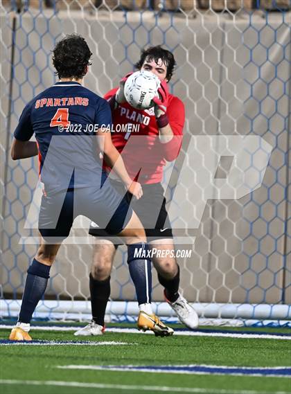 Thumbnail 2 in Plano vs Seven Lakes (UIL 6A Boys Soccer State Semifinal) photogallery.