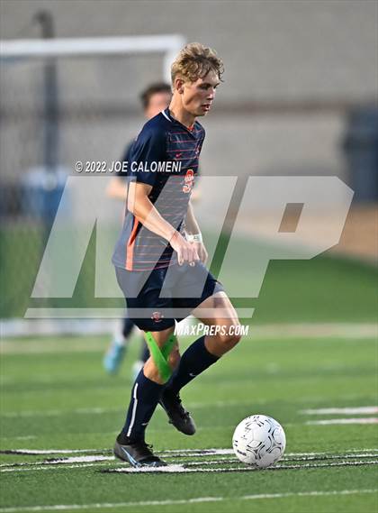 Thumbnail 1 in Plano vs Seven Lakes (UIL 6A Boys Soccer State Semifinal) photogallery.