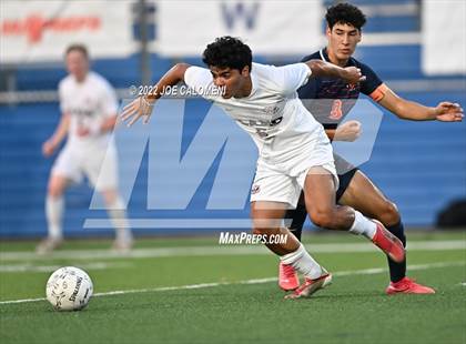Thumbnail 2 in Plano vs Seven Lakes (UIL 6A Boys Soccer State Semifinal) photogallery.