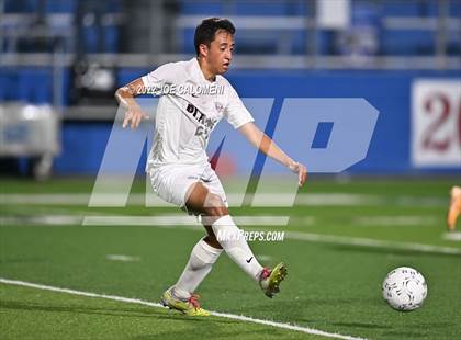 Thumbnail 2 in Plano vs Seven Lakes (UIL 6A Boys Soccer State Semifinal) photogallery.