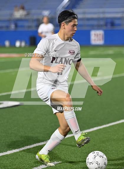 Thumbnail 1 in Plano vs Seven Lakes (UIL 6A Boys Soccer State Semifinal) photogallery.