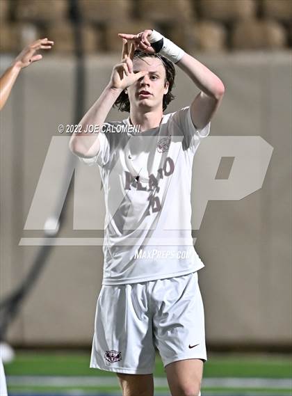 Thumbnail 2 in Plano vs Seven Lakes (UIL 6A Boys Soccer State Semifinal) photogallery.