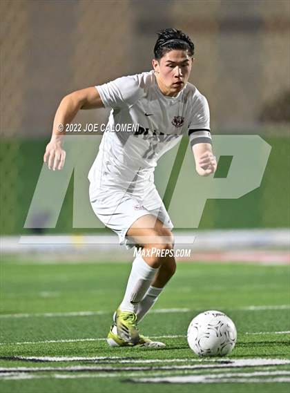 Thumbnail 1 in Plano vs Seven Lakes (UIL 6A Boys Soccer State Semifinal) photogallery.