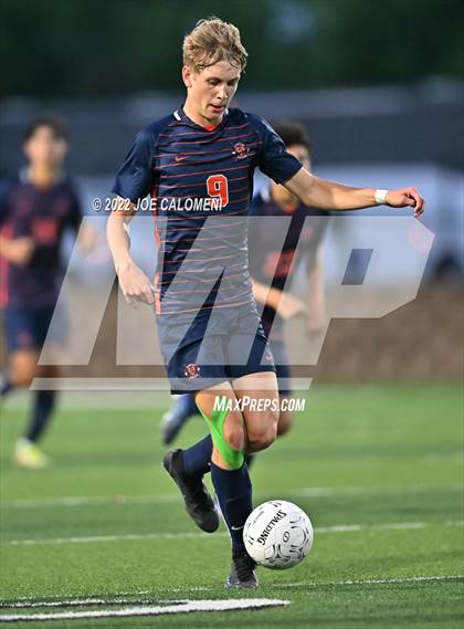 Thumbnail 1 in Plano vs Seven Lakes (UIL 6A Boys Soccer State Semifinal) photogallery.