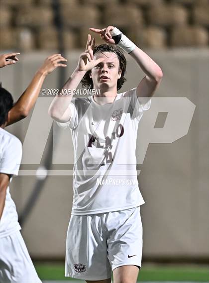 Thumbnail 1 in Plano vs Seven Lakes (UIL 6A Boys Soccer State Semifinal) photogallery.