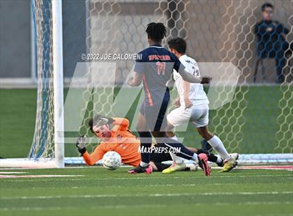 Thumbnail 1 in Plano vs Seven Lakes (UIL 6A Boys Soccer State Semifinal) photogallery.