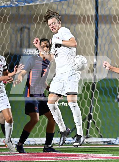 Thumbnail 3 in Plano vs Seven Lakes (UIL 6A Boys Soccer State Semifinal) photogallery.
