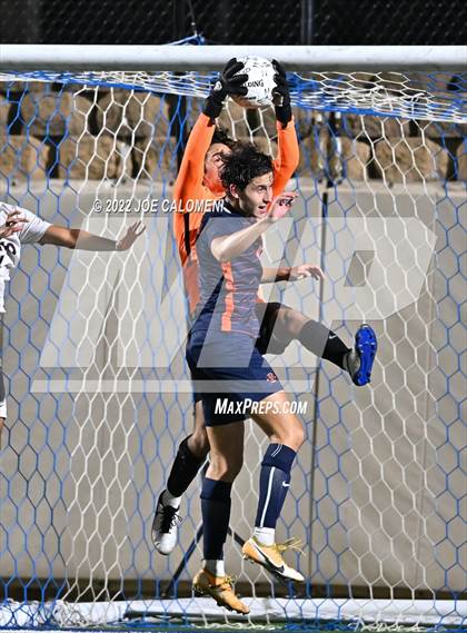Thumbnail 3 in Plano vs Seven Lakes (UIL 6A Boys Soccer State Semifinal) photogallery.