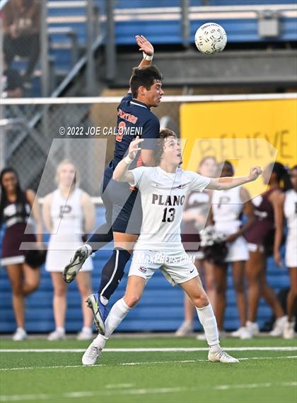 Thumbnail 2 in Plano vs Seven Lakes (UIL 6A Boys Soccer State Semifinal) photogallery.