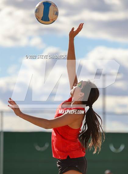 Thumbnail 2 in Mountain View vs Perry at Casteel photogallery.