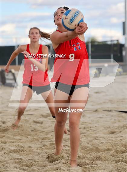 Thumbnail 2 in Mountain View vs Perry at Casteel photogallery.