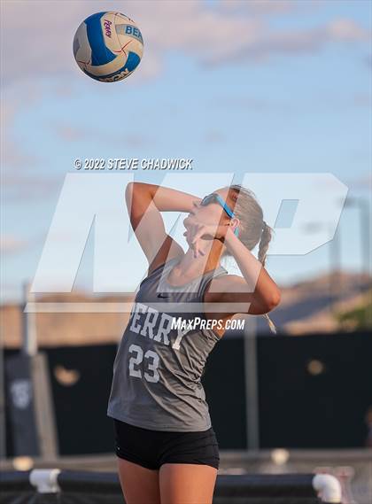 Thumbnail 3 in Mountain View vs Perry at Casteel photogallery.